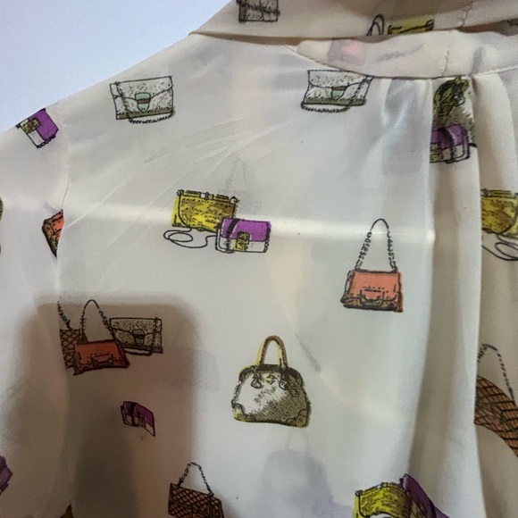 Top Small - Picture 4 of 15